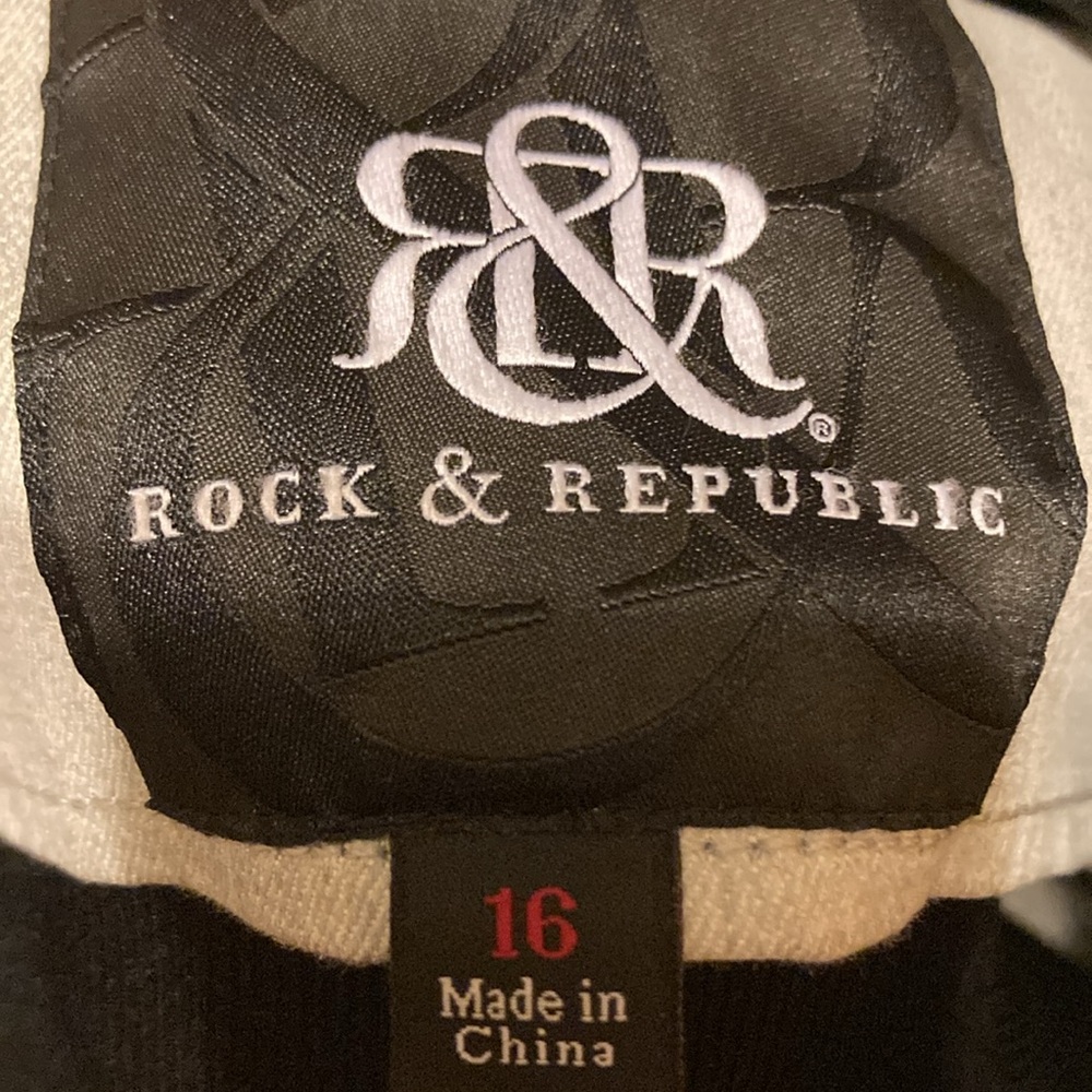 Jacket - Picture 4 of 4